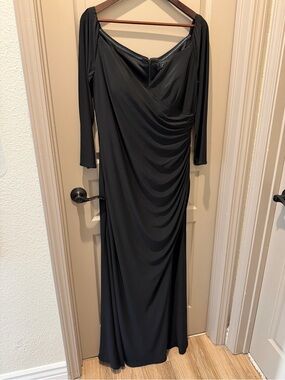 Nordstrom Black Long-Sleeve Draped V-Neck Evening Dress